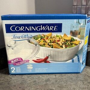 Corningware French White Bakeware Set with Clear Lid 2.5 quarts